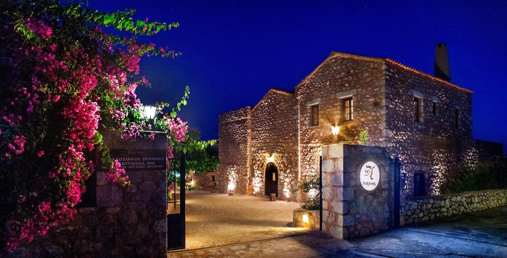 Guesthouse Toxotis Pírgos Dhiroú Екстериор снимка
